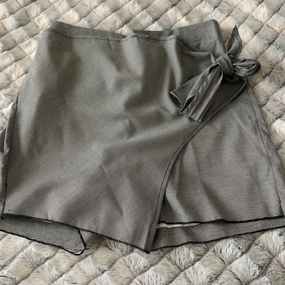 Free People Movement Houndstooth Skort - Picture 2 of 9